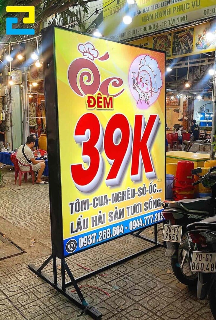 Bảng hiệu hộp đèn