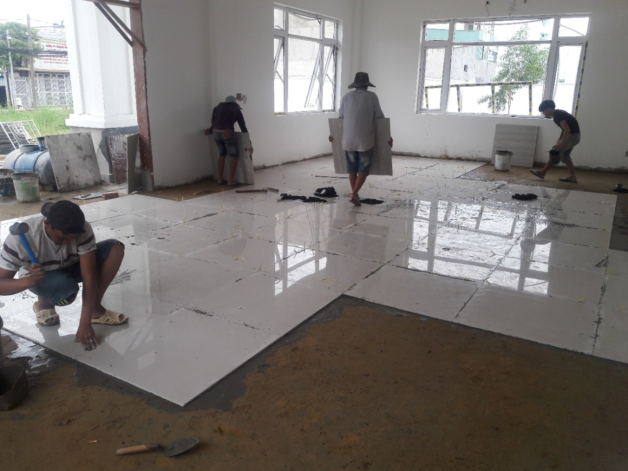 Cải tạo nền cũ trước khi lát gạch