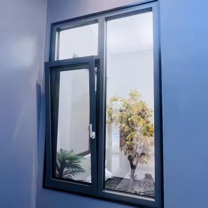 Cắt cửa sổ tường nhà