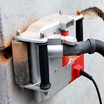 Đục rãnh tường đi điện nước