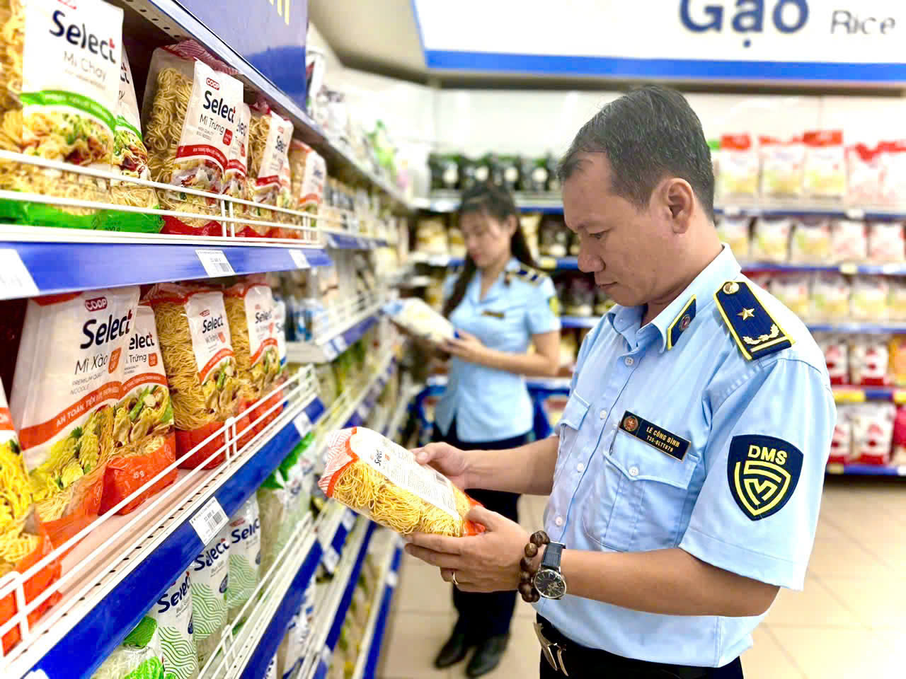 Kiểm tra cửa hàng định kỳ