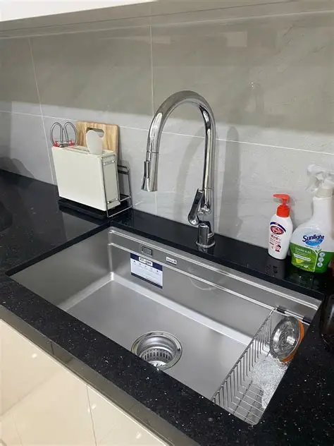 Lắp chậu rửa nhà bếp căn hộ