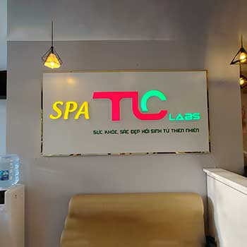 Lập phương án thi công biển trong nhà