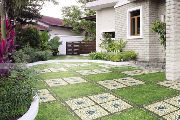 Lát gạch sân vườn