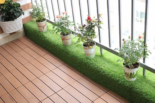 Lát sàn ban công ngoài trời