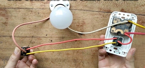 Thay công tắc điện căn hộ