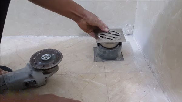 Xử lý thoát nước sàn nhà vệ sinh