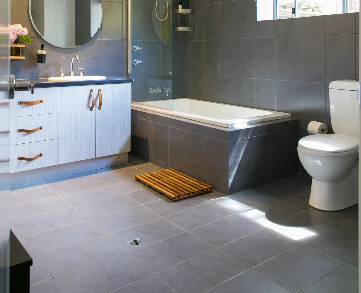 Chống thấm phòng tắm nhà phố