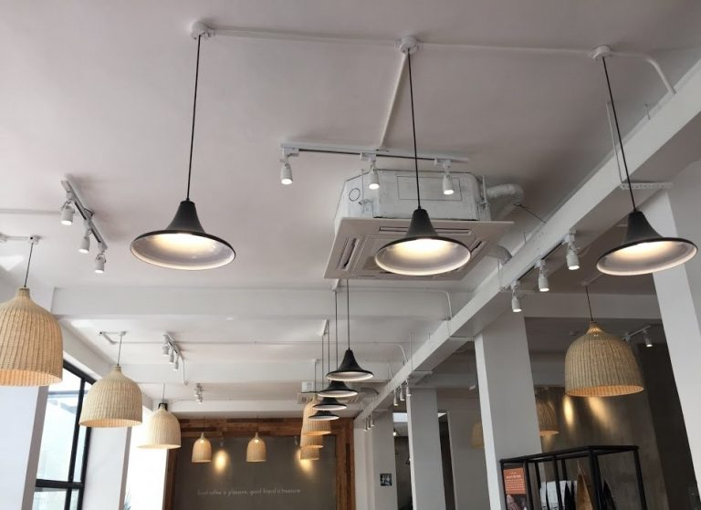 Đi lại điện căn hộ