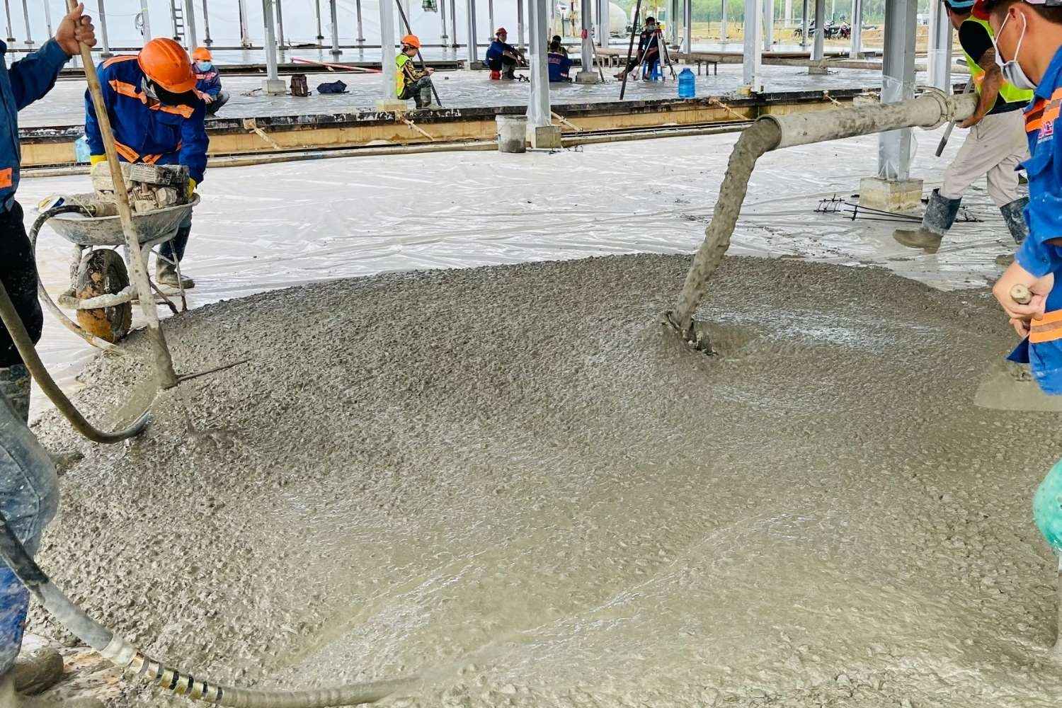 Đổ nền bê tông