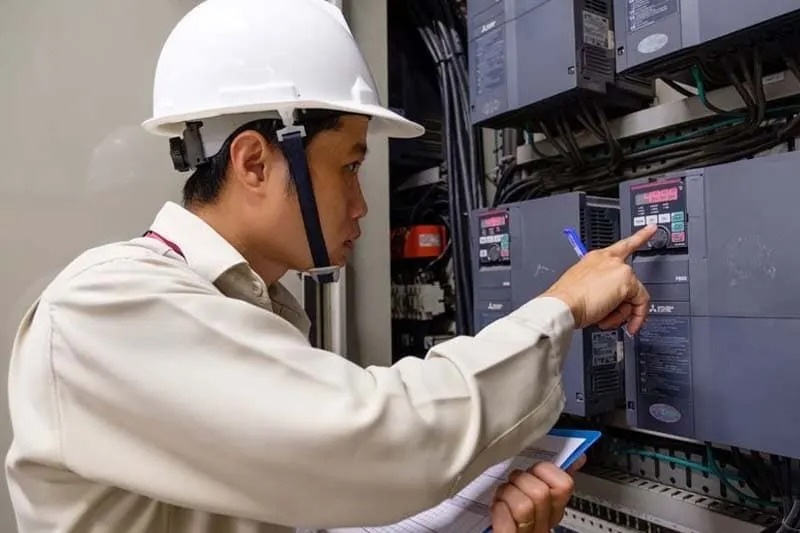 Kiểm tra điện nước