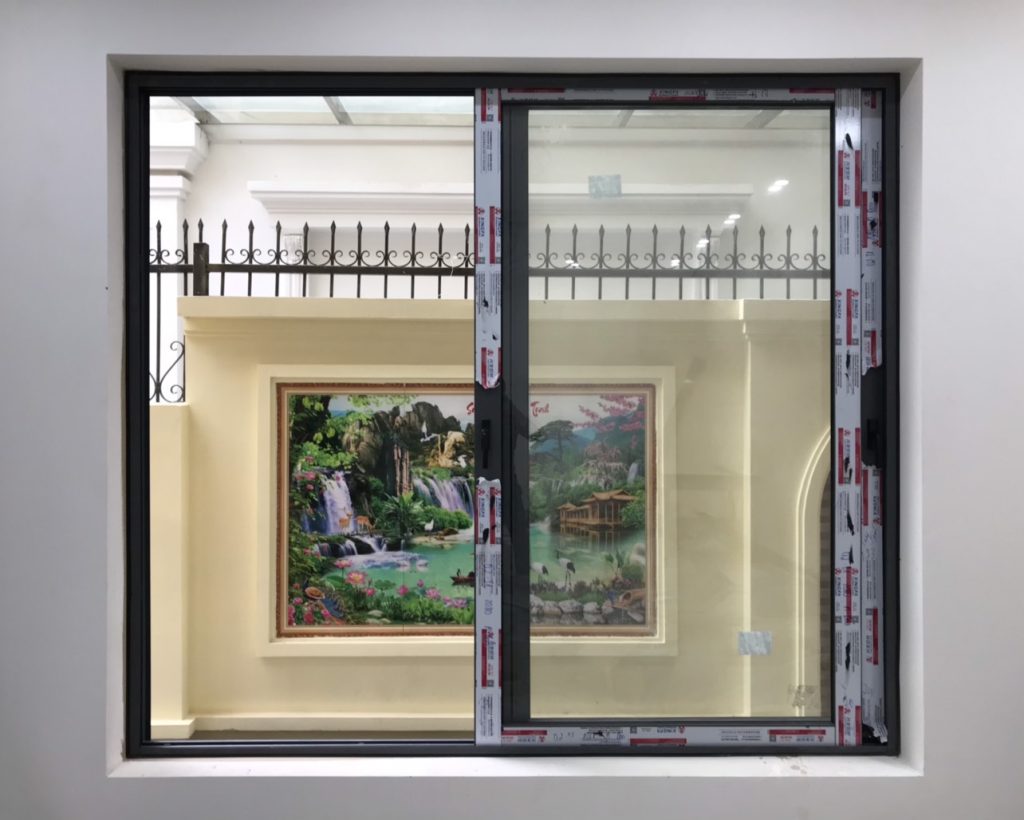 Lắp cửa nhôm Xingfa