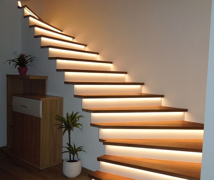 Lắp đèn cầu thang