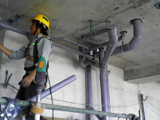 Lắp hệ thống thoát nước căn hộ