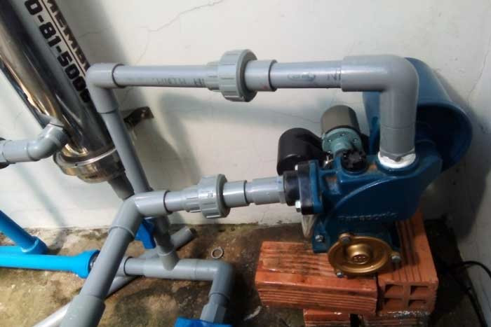 Lắp máy bơm nước