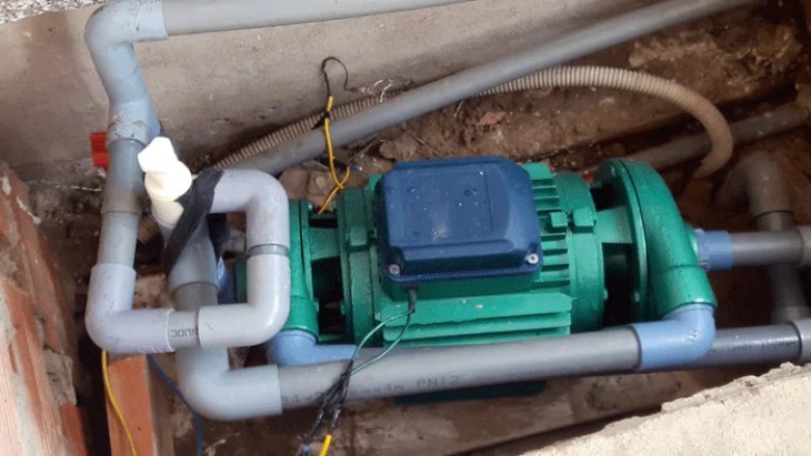Lắp máy bơm nước