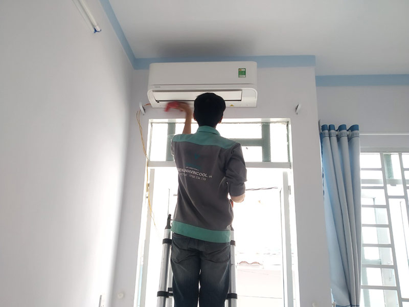 Máy lạnh giá rẻ