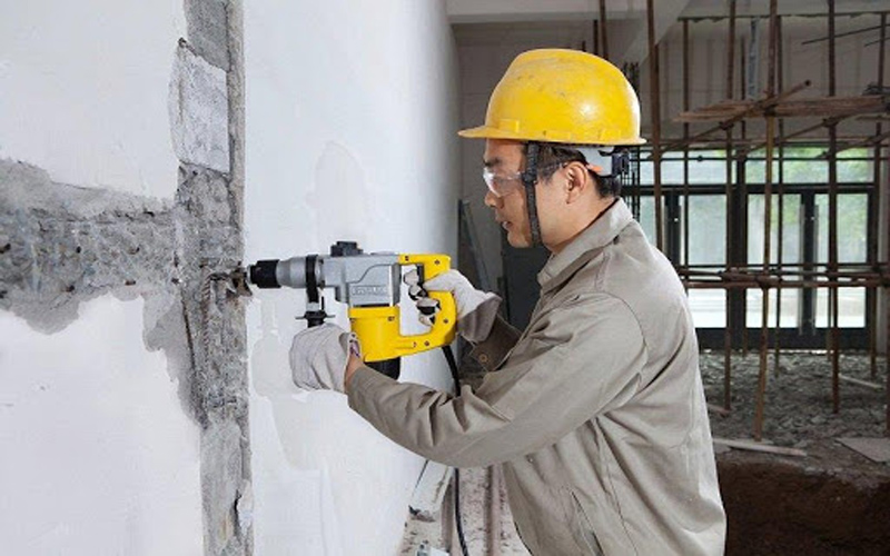 Sửa chữa nhà bị nứt tường