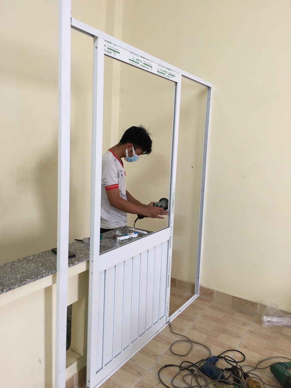 Sửa cửa lùa