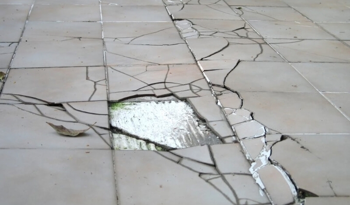 Sửa nền nhà bị nứt