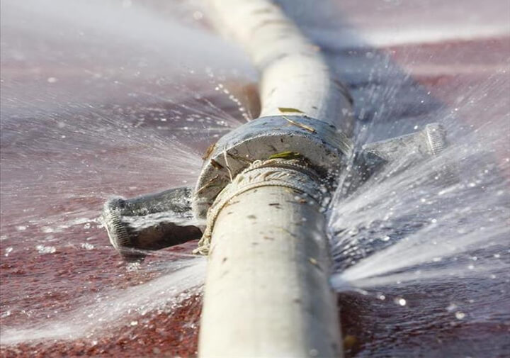 Sửa ống nước bị vỡ