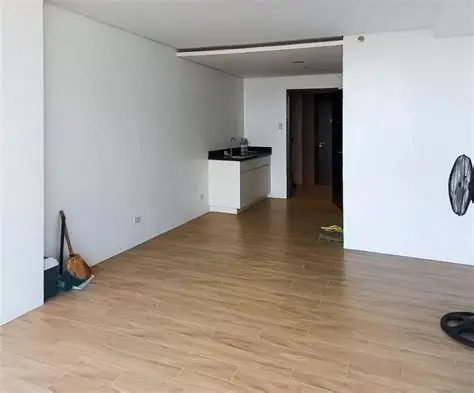 Sửa sàn phòng ngủ căn hộ