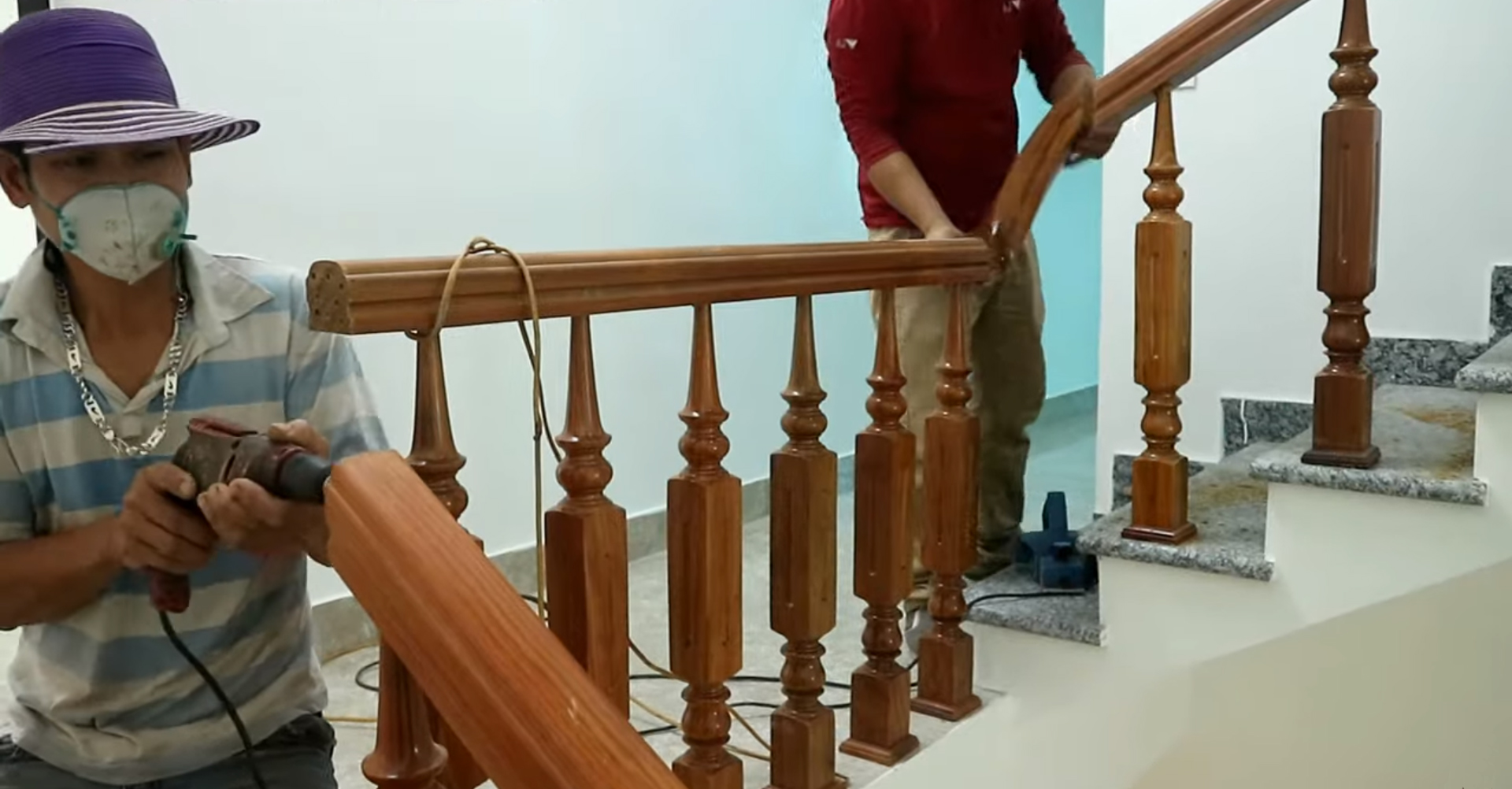 Sửa tay vịn của cầu thang