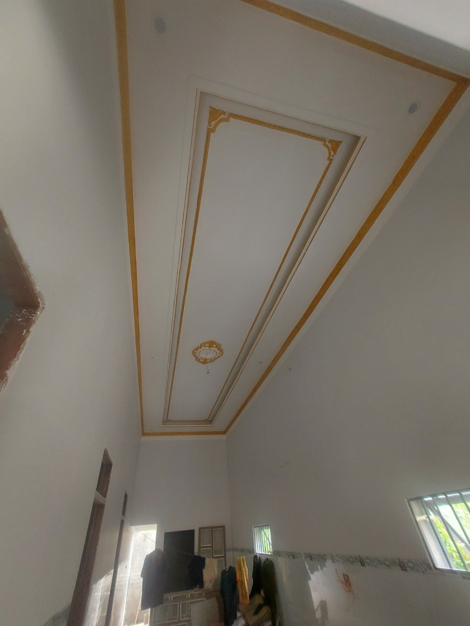 Sửa trần căn hộ