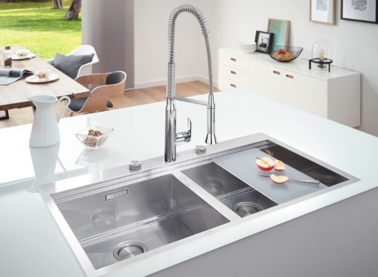 Thay chậu rửa căn hộ