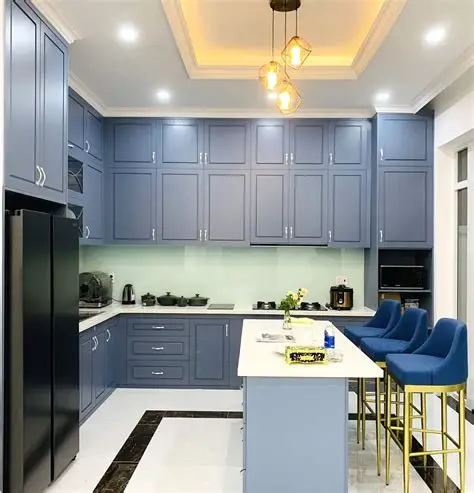 Thi công bàn bếp biệt thự