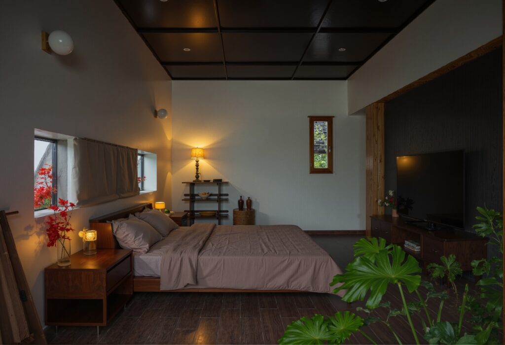 Thi công phòng ngủ nhà vườn
